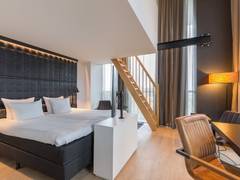 Zimmerbild 15