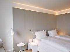 Zimmerbild 4