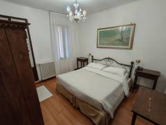 Zimmerbild 4