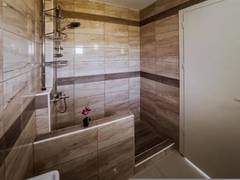 Zimmerbild 8