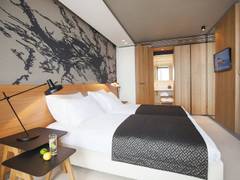 Zimmerbild 6