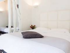 Zimmerbild 6