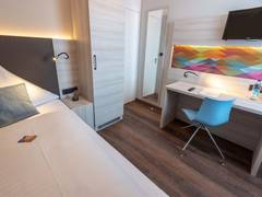 Zimmerbild 4