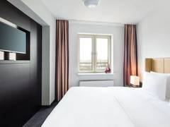 Zimmerbild 4