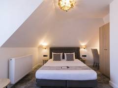 Zimmerbild 5