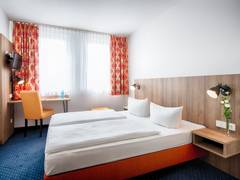 Zimmerbild 9