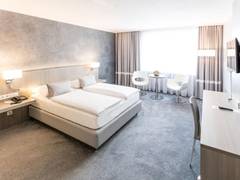Zimmerbild 4