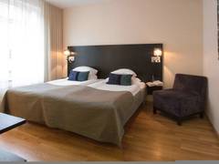 Zimmerbild 11