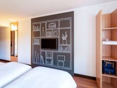 Zimmerbild 11