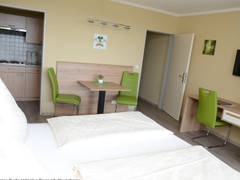 Zimmerbild 8