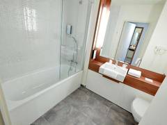 Zimmerbild 6