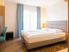 Zimmerbild 9