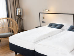 Zimmerbild 12