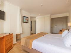 Zimmerbild 6