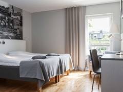 Zimmerbild 18