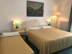 Zimmerbild 4