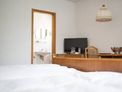 Zimmerbild 6