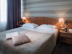 Zimmerbild 5