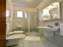 Zimmerbild 12