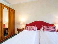 Zimmerbild 4