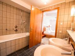 Zimmerbild 11