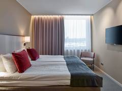 Zimmerbild 4