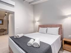 Zimmerbild 6