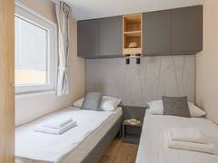 Zimmerbild 14