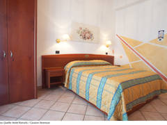Zimmerbild 6