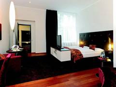 Zimmerbild 8