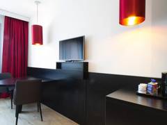 Zimmerbild 6