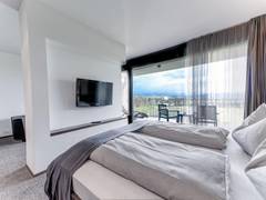 Zimmerbild 9
