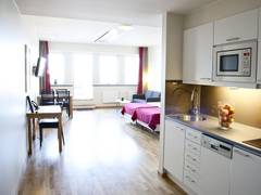 Zimmerbild 24