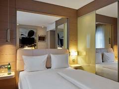 Zimmerbild 32