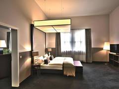 Zimmerbild 28