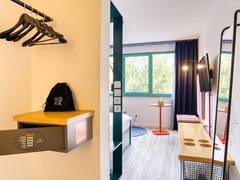 Zimmerbild 11