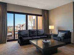 Zimmerbild 13