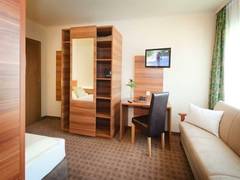 Zimmerbild 12