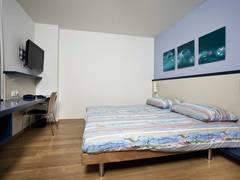 Zimmerbild 56