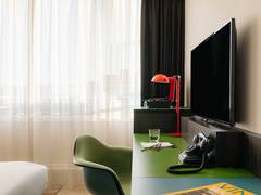 Zimmerbild 18