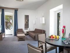 Zimmerbild 44