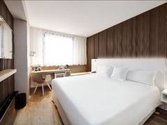 Zimmerbild 42