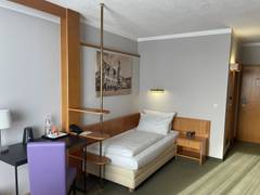 Zimmerbild 28