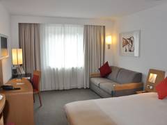 Zimmerbild 8