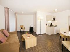 Zimmerbild 7
