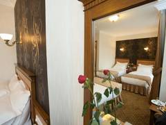 Zimmerbild 12