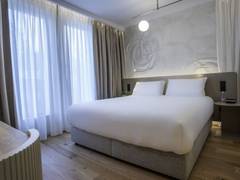 Zimmerbild 13