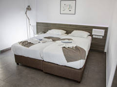 Zimmerbild 17