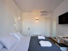 Zimmerbild 9