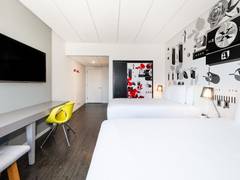 Zimmerbild 22